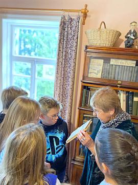 Экскурсии в школе